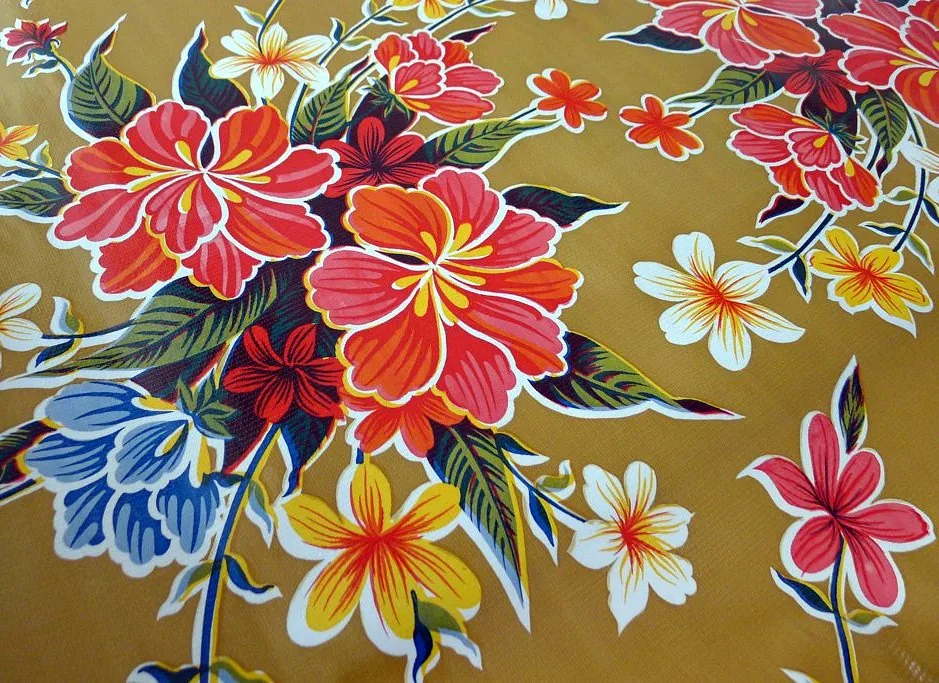 Blommig oilcloth med blank avtorkningsbar yta.